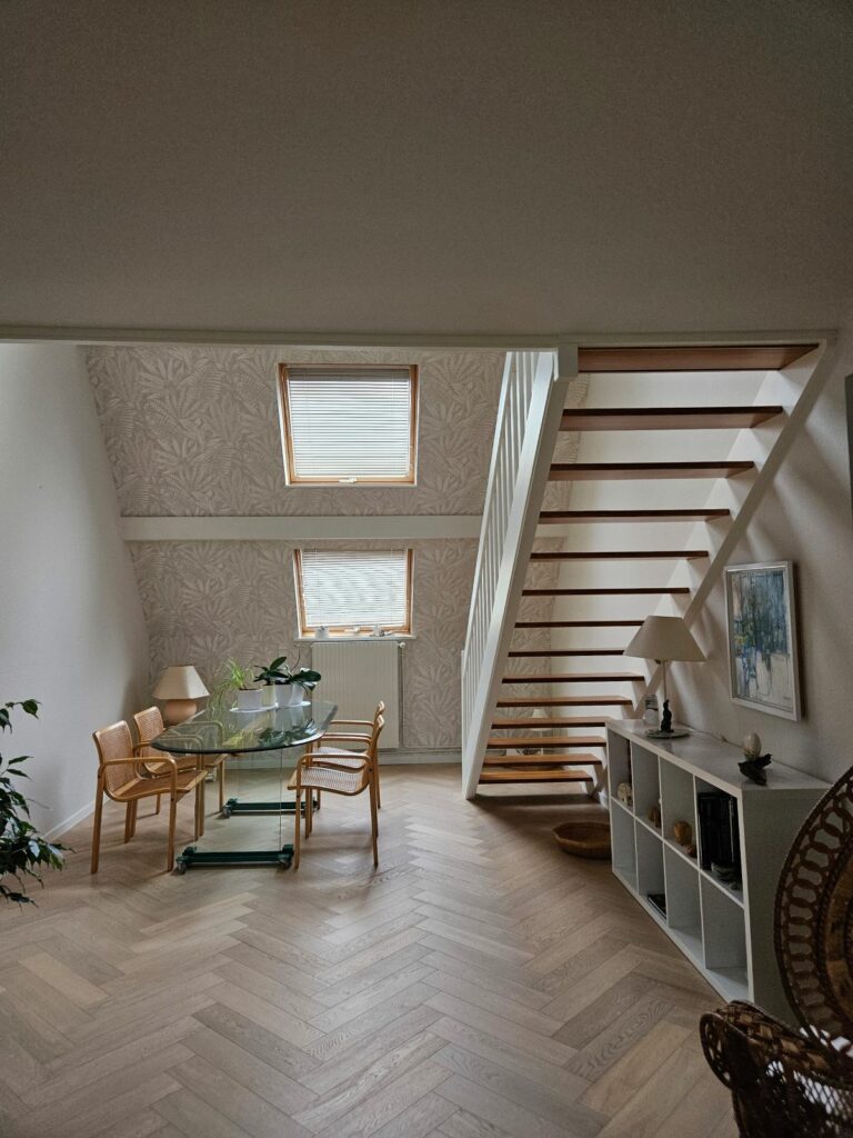escalier bicolore